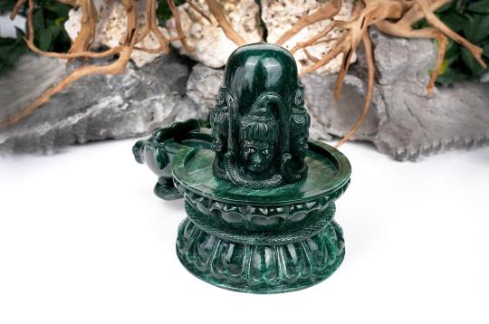5 Face Shivling in Green Jade 7.210 Kgs ( 9 inch )