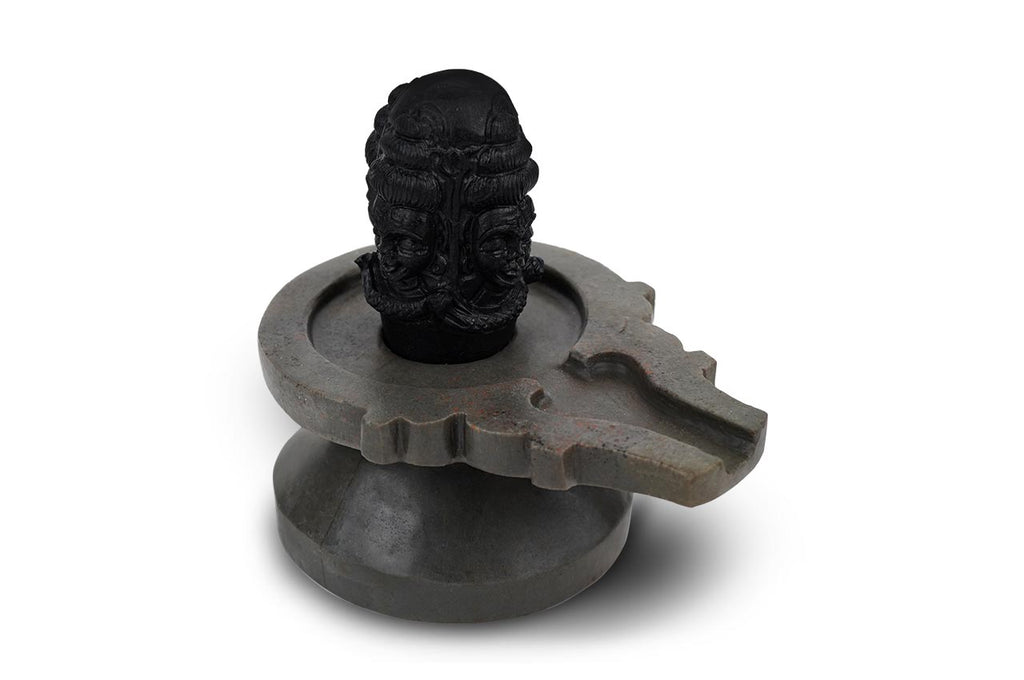 Pashupatinath Shaligram Lingam with Stone Yoni
Base