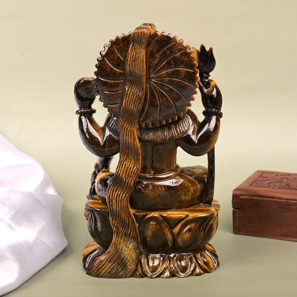 Tiger Eye Shiva ldol - 896 gms