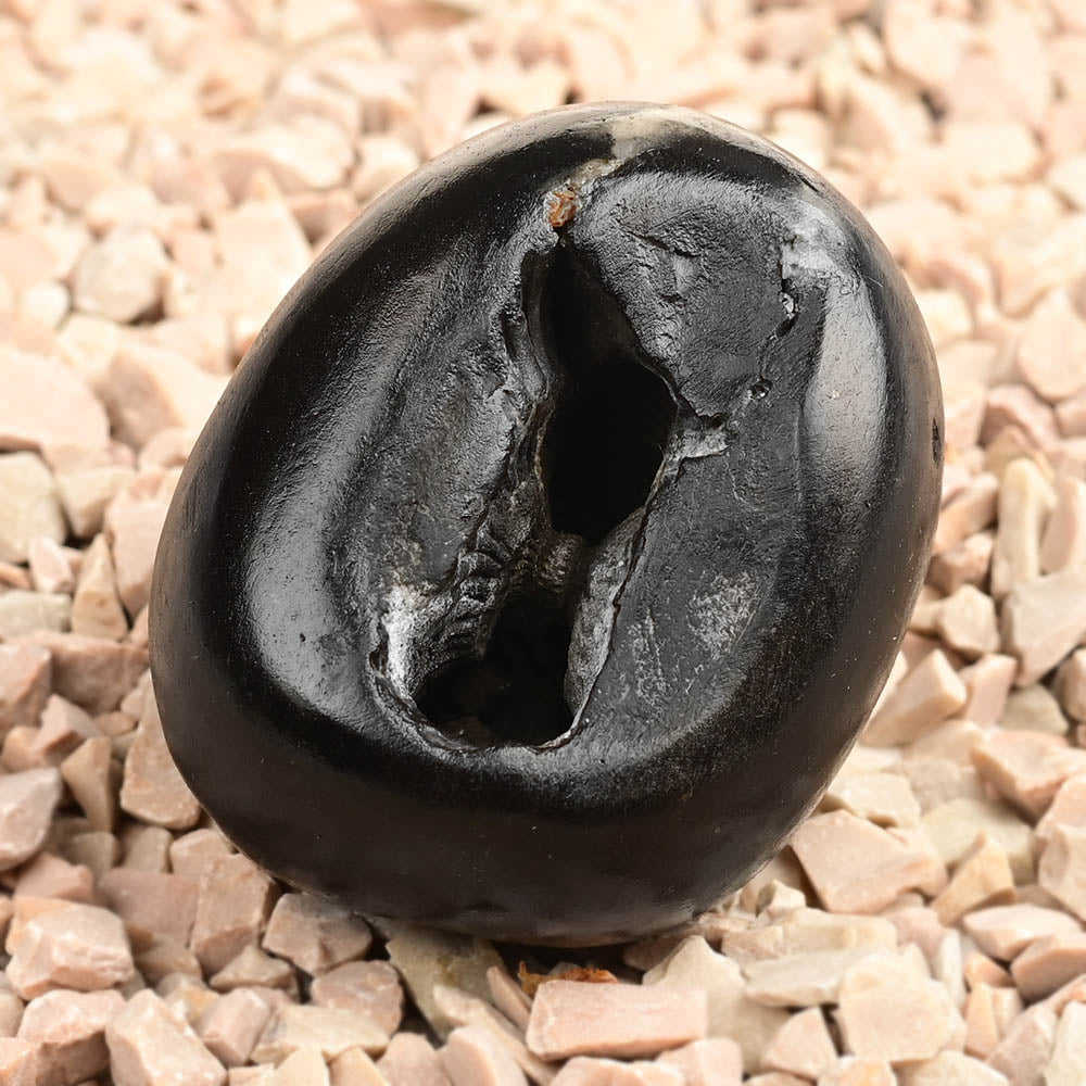 Chakradhari Mahavishnu Shaligram - 139 gms