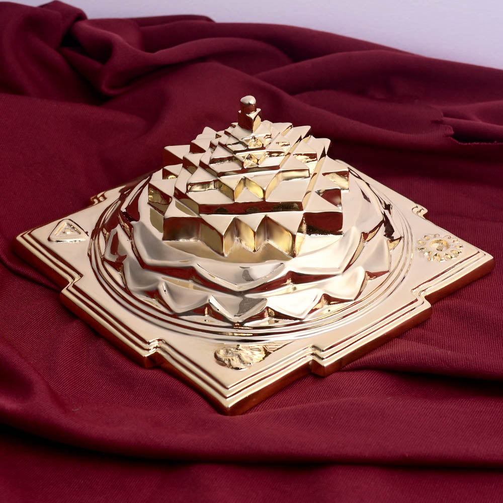 Shree Yantra Maha Meru in Panchdhatu (Devipuram)