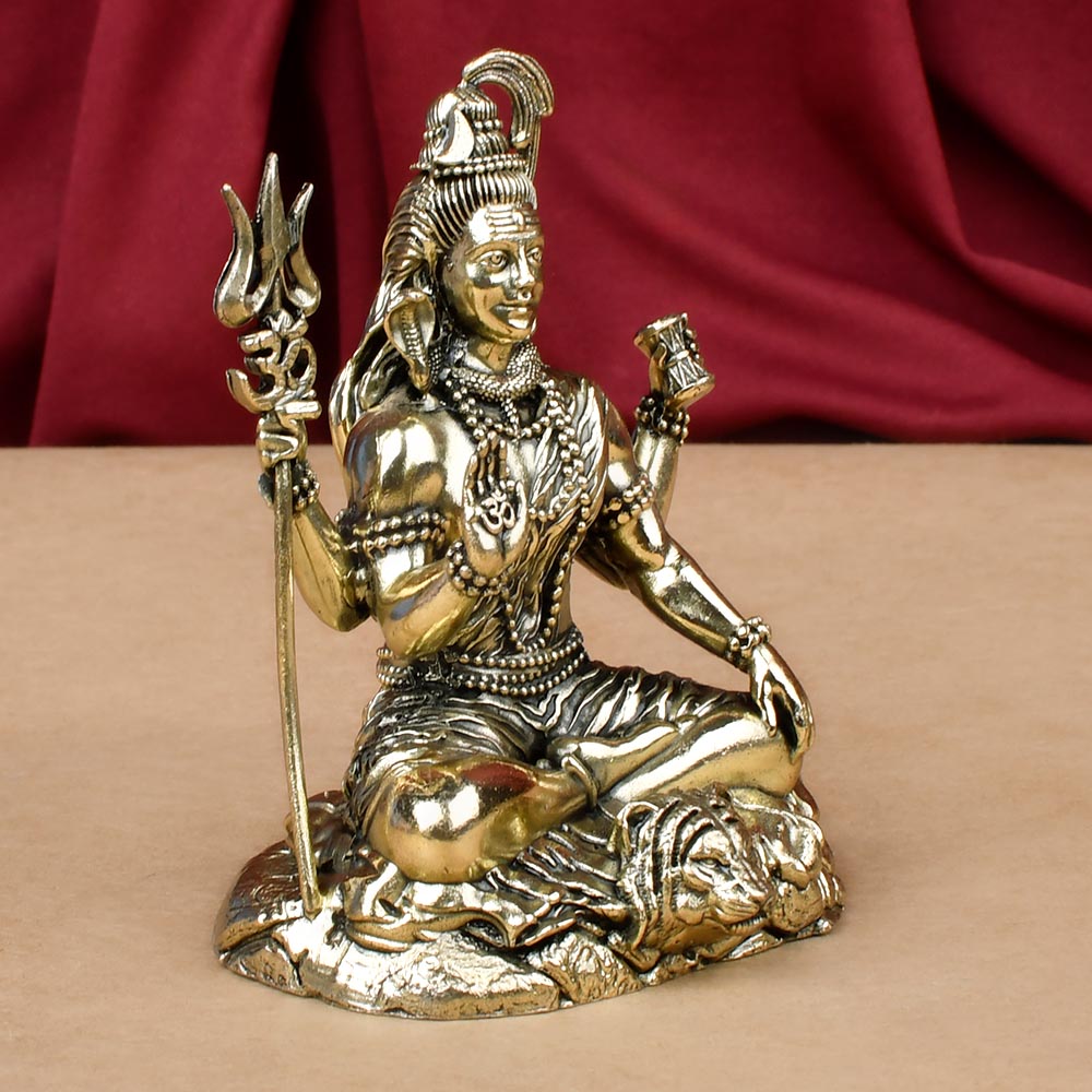 Blessing Shiva Ashtadhatu ldol
