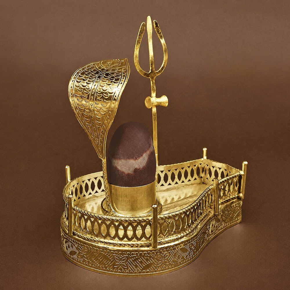 Narmada Lingam in Ujjain Mahakaleshwar Design
Jaldhari Yoni Base