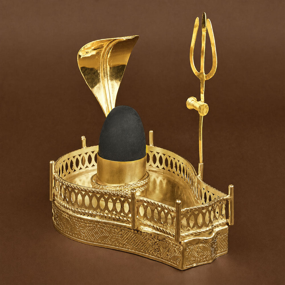 Black Narmada Lingam in Uiiain Mahakaleshwar
Design Jaldhari Yoni Base