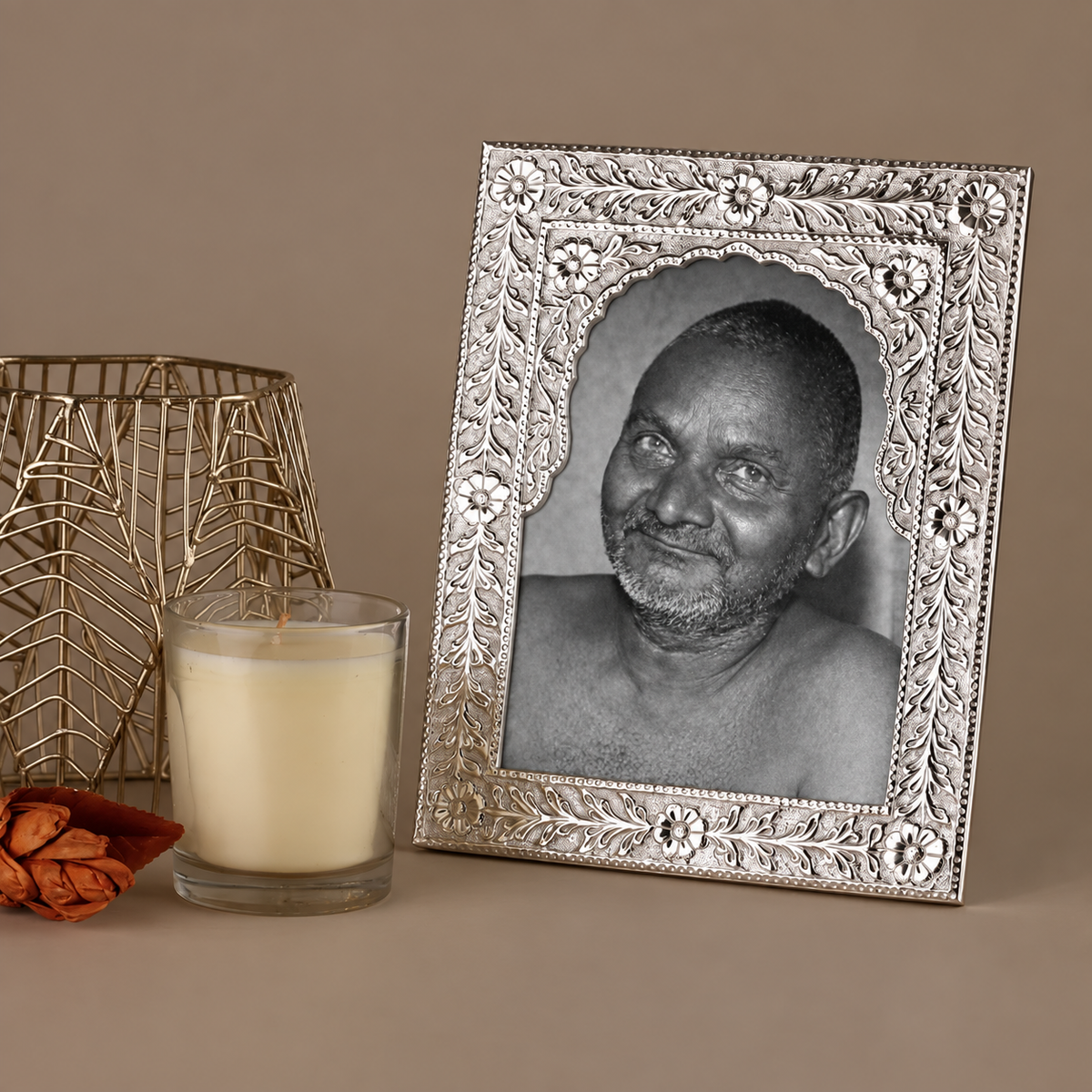 Bhagwan Nityanand Maharaj Sacred Photo with Ornate Decorative Frame